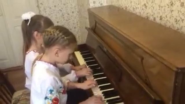 Зінчук Евеліна, Куц Ліана: “Циркові конячки” Є.Девіс. ЗОРЯНИЙ БРИЗ-2 смотреть онлайн