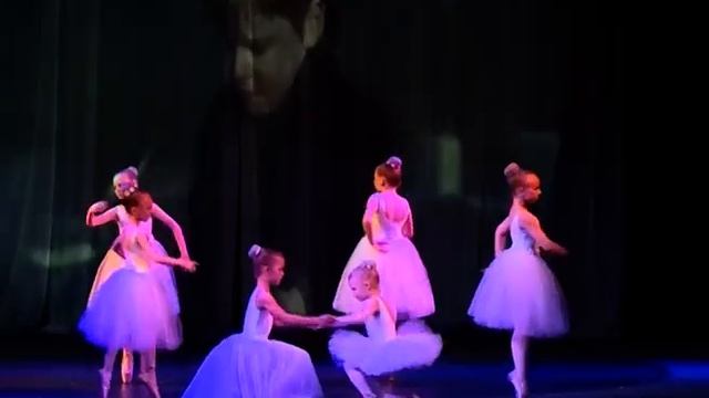 «Потому что 35 лет…»: театр танца «Эльта» отметил очередной день рождения большим концертом смотреть онлайн
