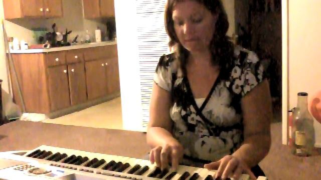 Born To Die Cover смотреть онлайн