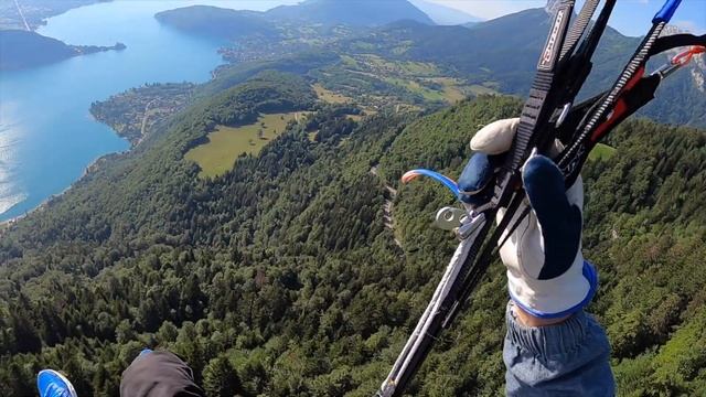 Подвесной мост в Швейцарии, Франция Анси красивейшие места с высоты птичего полета часть 8.# франци смотреть онлайн