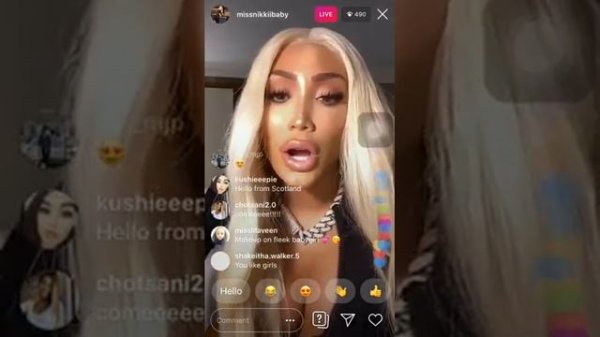 MISSNIKKIIBABY GO LIVE ON INSTAGRAM LIVE SHOWS OFF HER 30,000 DOLLAR CHAIN AN WATCH....