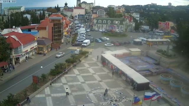 Вебкамера "Площадь Советская". Запись 21.09.2016 15:00:19 смотреть онлайн