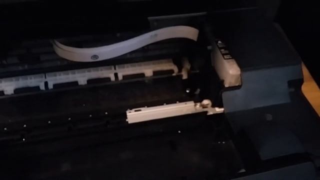 Epson Xp 323 Принтер не печатает или печатает с полосами Самостоятельное обслуживание и ремонт смотреть онлайн