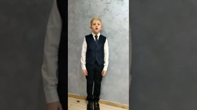 "Читаем вслух некрасовские строки". Ивин Артём - Н. Некрасов "Накануне светлого праздника" смотреть онлайн