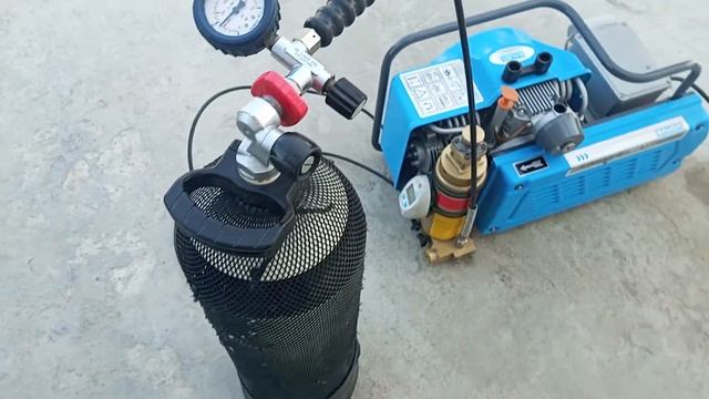 Компрессор Bauer Junior 2.Цена-270тр. смотреть онлайн