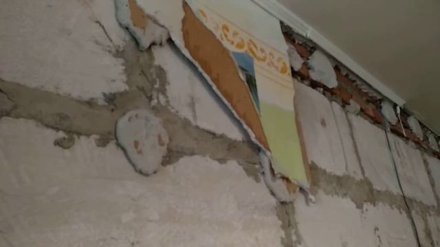 Демонтаж полов и гипсокартона СССР со стен хрущевки!!!!!ремонт квартиры часть вторая #ремонтквартир смотреть онлайн