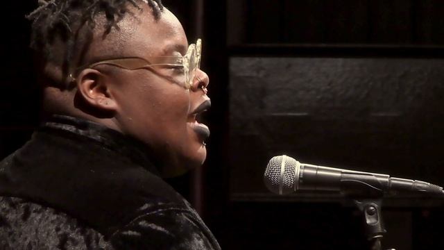 Porsha Olayiwola - Finding a Black Queer Woman Love смотреть онлайн