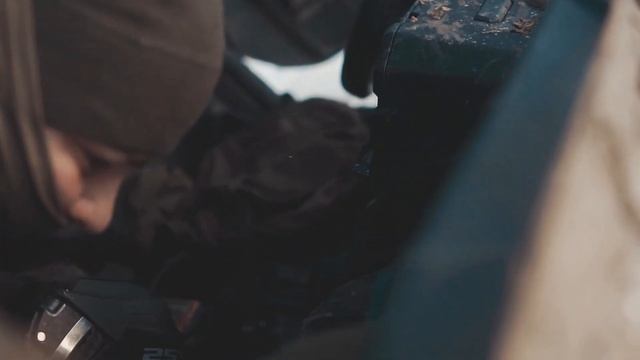 УПАЛИ С КВАДРОЦИКЛА / ПИКАП СЕЛ В ЯМУ / САНТА ПОКОРЯЕТ ЛЕС / ДРИФТ БАГГИ НА ТОНКОМ ЛЬДУ смотреть онлайн
