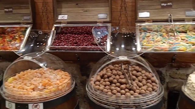 Шоппинг в Стамбуле. Где можно купить одежду в розницу? смотреть онлайн