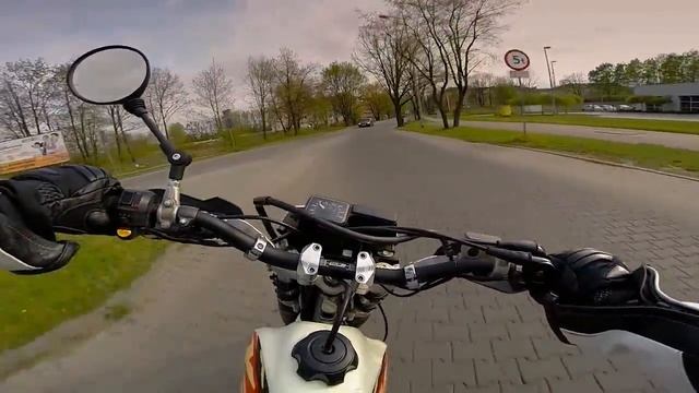 HONDA XR 400 смотреть онлайн