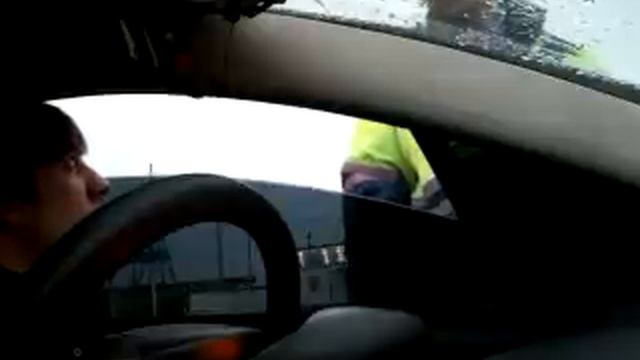 ГАИ Волгоград(продолжение) подмога с автоматом))) смотреть онлайн