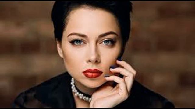 "Не собираюсь жертвовать финансы ни больным детям, ни их матерям.Никому"Самбурская разозлила фанато смотреть онлайн