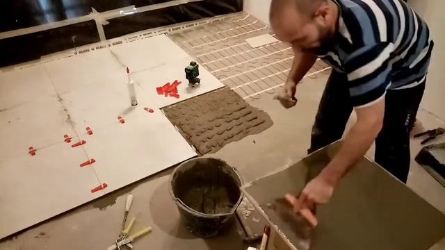 Укладка плитки и на полу смотреть онлайн