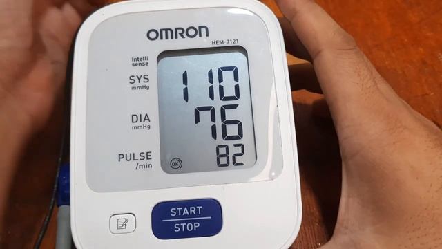 S8 Pro Smartwatch - Heart Rate, Blood Pressure Monitor Compared with Medical Health Device смотреть онлайн