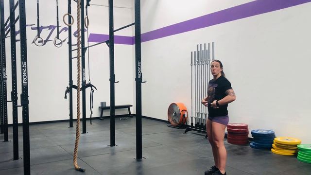 Peeing Your Pants and Double Unders смотреть онлайн