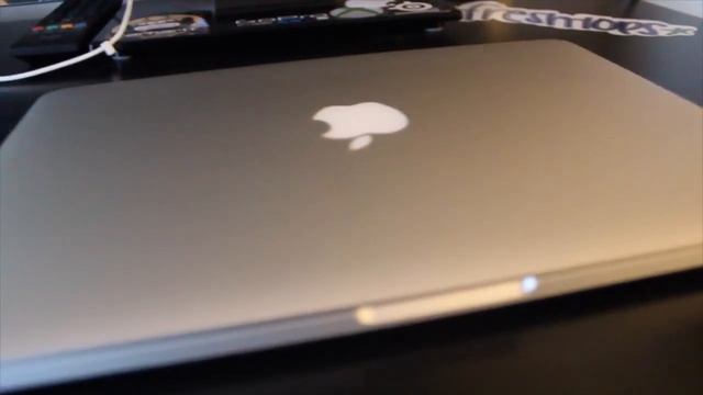 Unboxing - Macbook Pro Mi-2014 / I'm Happy ! смотреть онлайн