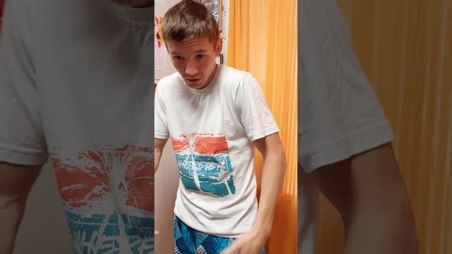 В случае удара если не успеваете увернуться подставляйте лоб смотреть онлайн