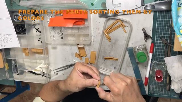 Building Italeri 1/24 Rolls-Royce Phantom II 1934 “Star of India" Day 2 смотреть онлайн