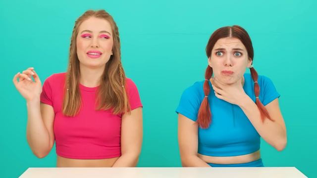 Secret Rooms Under The Bed | Rich VS Broke Funny Challenges by BaRaDa смотреть онлайн