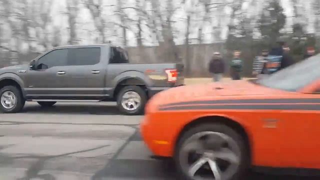 3.5 ecoboost f-150 vs dodge challenger смотреть онлайн