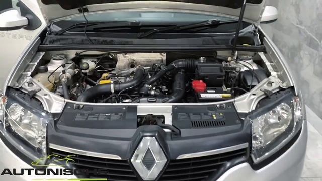 2015 Renault Sandero Stepway 900T 66kW Manual смотреть онлайн