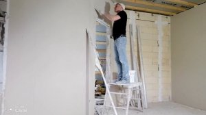 этап3-4. Подрезка штукатурки. Удаление маяков.