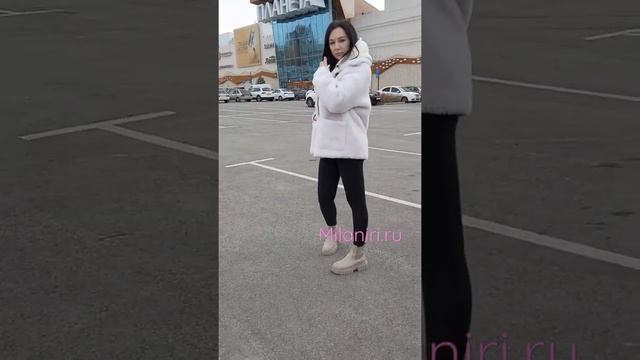 Шубки и куртки, еврозима. Нить овчины набита на искусственную замшу.