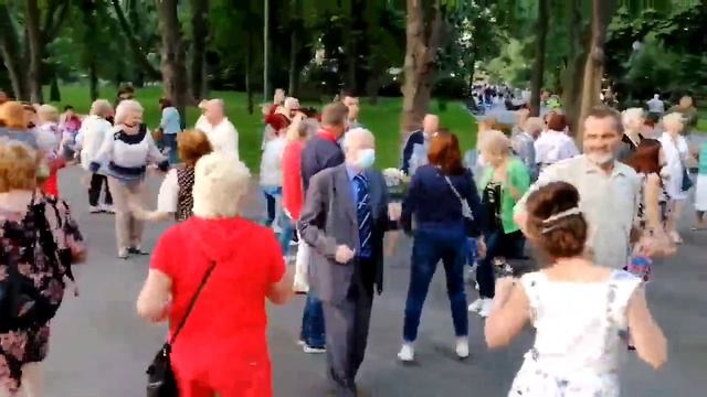 Ах вечерочек Сад Шевченко Харьков смотреть онлайн