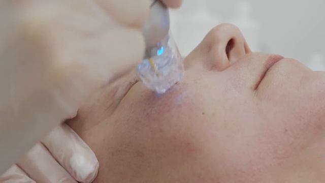 С.Круглик работа на аппарате Scarlet S