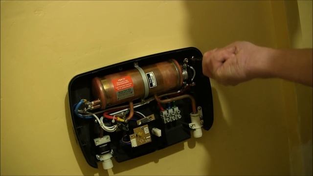 Электрический проточный водонагреватель Atlantic Ivory IV202 7.0 kW смотреть онлайн