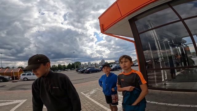 ЕЗДА ПО СТЕНАМ НА БМХ НА БОЛЬШОЙ СКОРОСТИ!!! ВРЕЗАЛСЯ В СТЕНУ НА БМХ