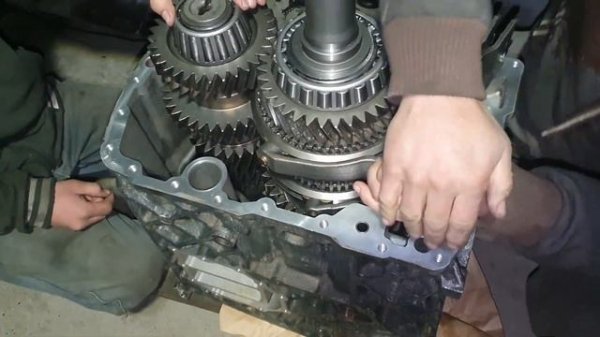 ZF 16S karobka tamirlash. ZF 16S gearbox repair. Ремонт КПП ZF 16S.