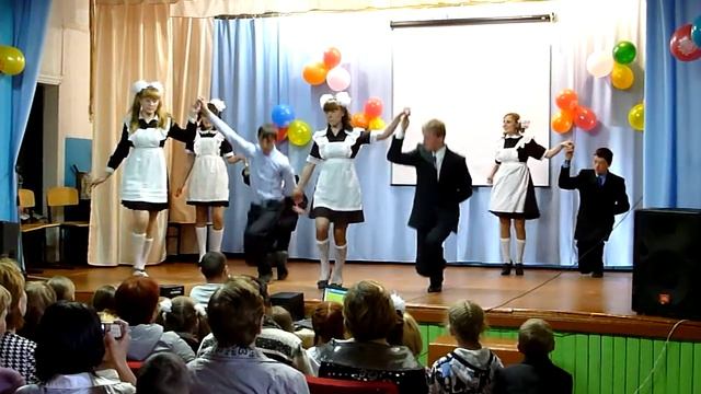 Последний звонок.Школьный вальс. смотреть онлайн