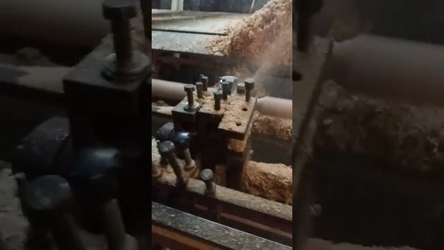 Токарный автомат по дереву OMAB 1500 смотреть онлайн