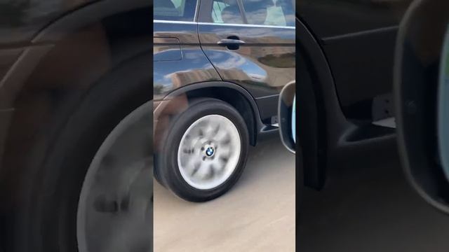 BMW X5 E 53 Колпачки на диски смотреть онлайн