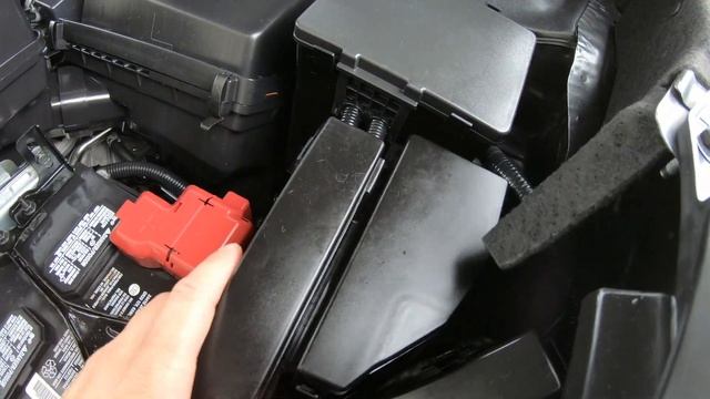 FUSE BOX LOCATION ON A 2015 - 2018 NISSAN MURANO смотреть онлайн