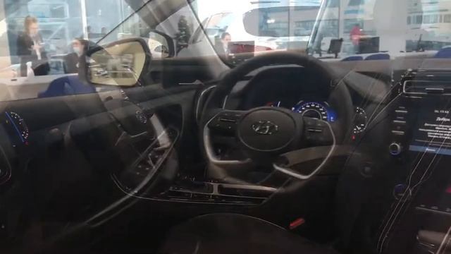 Hyundai Creta 2021 г. 1.6 AT (123 л.с.) Lifestyle + Premium Music + Winter + Advanced