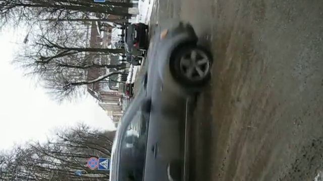 женщина не знает пдд смотреть онлайн
