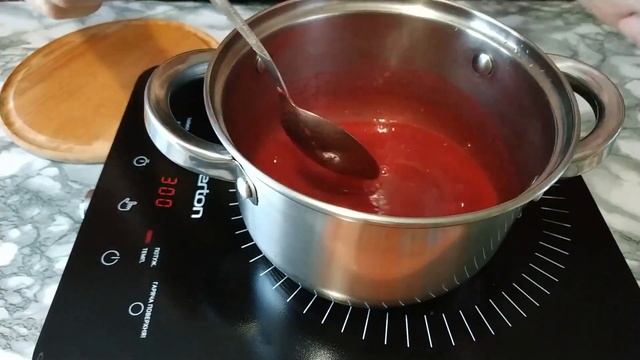 Малиновый джем без косточек. Яркая прослойка из малины для торта смотреть онлайн