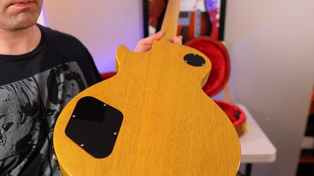 There’s Something about the Gibson LES PAUL SPECIAL in TV YELLOW смотреть онлайн