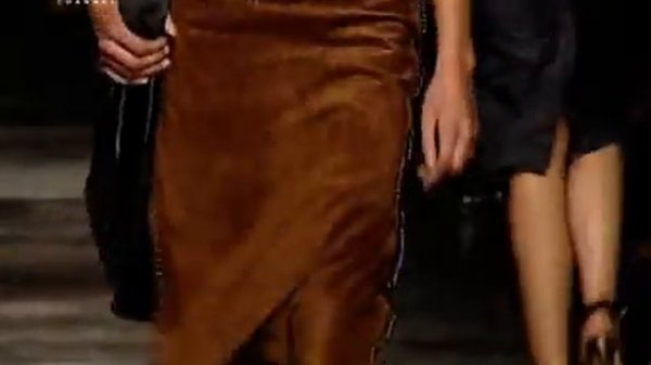 YVES SAINT LAURENT Spring 2002 Paris - Fashion Channel