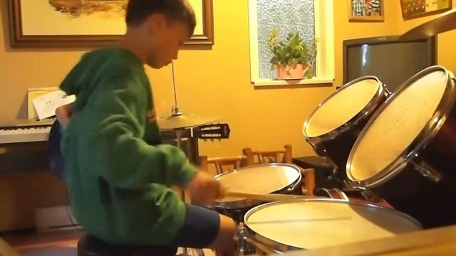 me playing drums смотреть онлайн