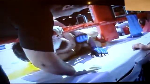 Победа удушающим приёмом смотреть онлайн