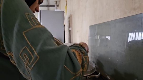 Joyful Life: A Rainy Day with a Nomadic Family