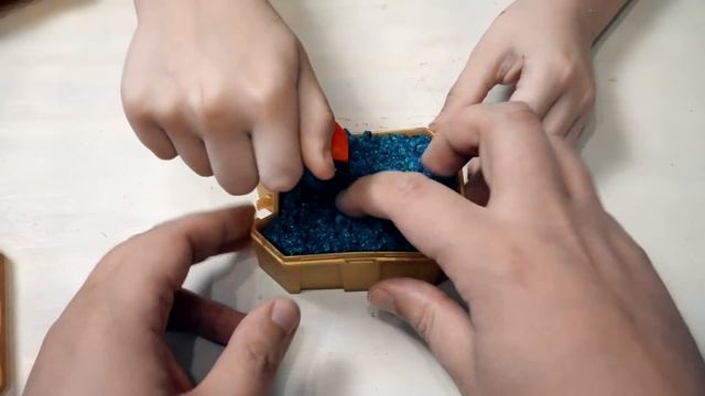 Режу Пришельца и Копаю Королей Treasure X Мега набор смотреть онлайн