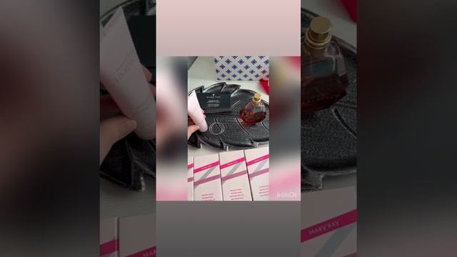 Легендарные маски от Мэри Кэй . Глубокое увлажнение и глубокое очищение кожи смотреть онлайн