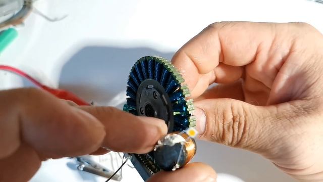 Как запустить моторы из видеомагнитофона и ими управлять смотреть онлайн