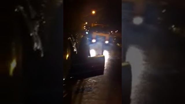 Веселые брюнетки смотреть онлайн