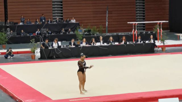 Mariana Pitrez POR FX Final Guimaraes World Challenge Cup 2019 смотреть онлайн