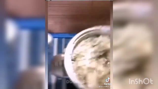 Девушка ударила парня смотреть онлайн